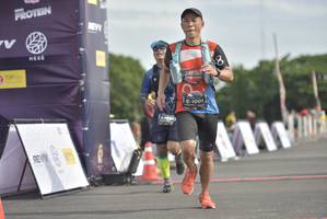 BIB: 1001, 00317
                            <button type="button" onclick="openModal(4942391)" class="btn btn-primary btn-sm float-right btn-popup" data-toggle="modal" data-target=".modal-high-quality">
                        <i class="fas fa-shopping-cart"></i> Add to Cart
                    </button>
                                            <button type="button" onclick="isThisMe(4942391, true)" class="btn btn-success btn-sm float-right btn-popup btn-isme hidden" data-toggle="tooltip" data-placement="bottom" title="นี่คือรูปของคุณใช่ไหม คลิกที่นี่เพื่อเอาเข้าอัลบั้ม">
                        <i class="fas fa-plus"></i> Add to album
                    </button>
                    <button type="button" onclick="isThisMe(4942391, false)" class="btn btn-warning btn-sm float-right btn-popup btn-isnotme hidden">
                        <i class="fas fa-ban"></i> Remove from album
                    </button>